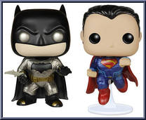 Batman vs Superman (Metallic) Action Figure