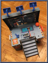 Scoreboard Hideout from Biker Mice From Mars - Basic Vehicles & Playsets manufactured by Galoob [Loose]
