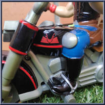 Throttle's Blazin' Cycle from Biker Mice From Mars - Basic Vehicles & Playsets manufactured by Galoob [Loose]