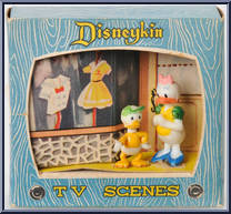 Daisy Duck & Louie Action Figure