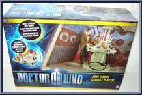 Junk Tardis Console from Doctor Who - Playsets manufactured by Character Options [Front]