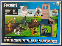 Flush Factory (with Skull Trooper) from Fortnite - Legendary Micro Series manufactured by Jazwares [Back]