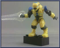 Covenant Elite Pilot (Yellow) Action Figure