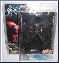 Kroenen (Dark Chest) from Hellboy - Exclusives manufactured by Mezco [Front]