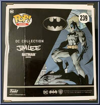 Batman (Hush) (Black / White) from Heroes - DC Collection Pop! manufactured by Funko [Back]