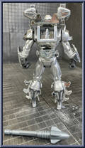 War Machine 2 from Iron Man - Series 4 manufactured by Toy Biz [Loose]