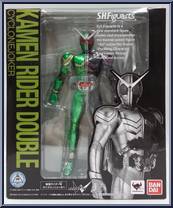 Kamen Rider Double Cyclone Joker from Kamen Rider - S.H. Figuarts manufactured by Bandai [Front]