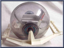Uni-Tred & Bubble from Major Matt Mason - Super Packs - Boxed manufactured by Mattel [Loose]