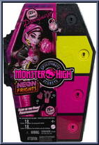 Draculaura (Neon Frights) from Monster High - Skulltimate Secrets manufactured by Mattel [Front]