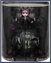 Draculaura from Monster High - Vampire Heart manufactured by Mattel [Front]