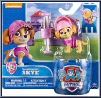 Medieval Skye from Paw Patrol - Mission Quest manufactured by Spinmaster [Front]