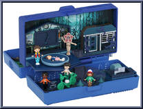 Stranger Things from Polly Pocket - Compacts manufactured by Mattel [Loose]