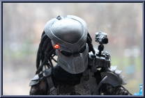 Classic Predator from Predator - Predators manufactured by Hot Toys [Loose]