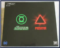 Green Lantern vs Predator from Predators - Exclusives manufactured by Neca [Front]