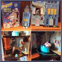 Kingpin's Crime Central  from Spider-Man - Mini-Playcases manufactured by Toy Biz [Loose]