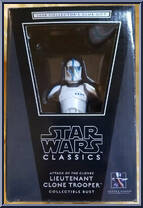 Leiutenant Clone Trooper from Star Wars - Classics Busts manufactured by Gentle Giant [Front]