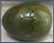 Eggsplodin' Donatello from Teenage Mutant Ninja Turtles - Kowabunga Crackin' Turtle Egg manufactured by Playmates [Loose]