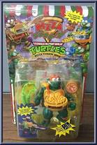 Pizza Tossin' Mike from Teenage Mutant Ninja Turtles - Pizza Tossin' Turtles manufactured by Playmates [Front]