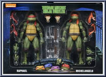 Raphael / Michelangelo from Teenage Mutant Ninja Turtles - 1990 Movie - Exclusives manufactured by Neca [Front]