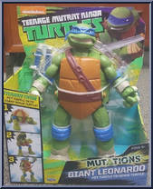 Giant Leonardo from Teenage Mutant Ninja Turtles - Nickelodeon - Mutations manufactured by Playmates [Front]