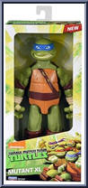 Leonardo from Teenage Mutant Ninja Turtles - Nickelodeon - Mutant XL manufactured by Playmates [Front]
