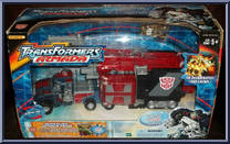Powerlinx Optimus Prime with Corona Sparkplug from Transformers - Armada - Super Base Assortment manufactured by Hasbro [Front]