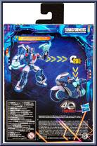 Chromia (Cyberverse Universe) from Transformers - Legacy - United - Deluxe Class manufactured by Hasbro [Back]
