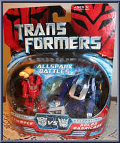 Cliffjumper vs Barricade Action Figure