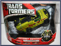 Ratchet from Transformers - Movie - Voyager Class manufactured by Hasbro [Front]