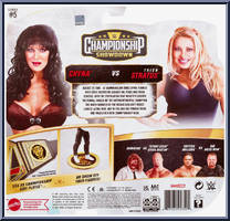 Chyna vs Trish Stratus from WWE Championship Showdown - Series  5 manufactured by Mattel [Back]