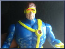 Cyclops from X-Men - Battle Action Mega-Armor manufactured by Toy Biz [Loose]