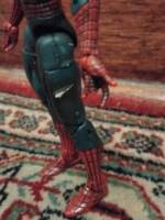 Spider-Man (Battle Damaged) (Spider-Man) Custom Action Figure [Focus on leg wounds]
