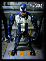 Venom (Repaint) (Marvel Legends) Custom Action Figure